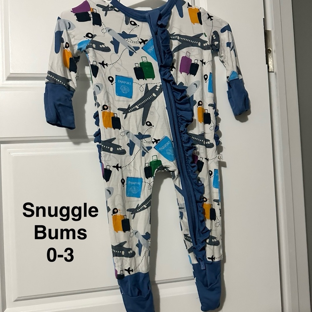 Blue & White Airplane Print Ruffle One-Piece (0-3M)